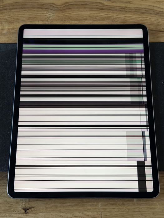 iPad Air 6 13 (A2898) - 128GB - Apple M2 - wada - faktura VAT 23%