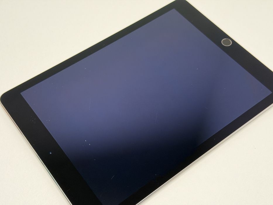 iPad Air 2 (A1566) - 16GB - faktura VAT 23%