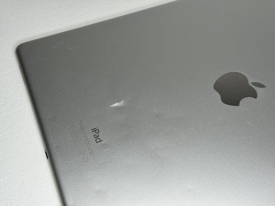 iPad Pro 12.9 1. gen. (A1652) - 128GB - Cellular (LTE) - faktura VAT 23%