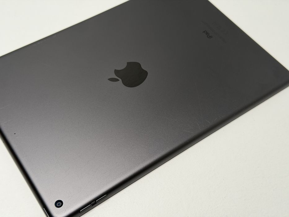 iPad 9. gen. (A2602) - 64GB - faktura VAT 23%