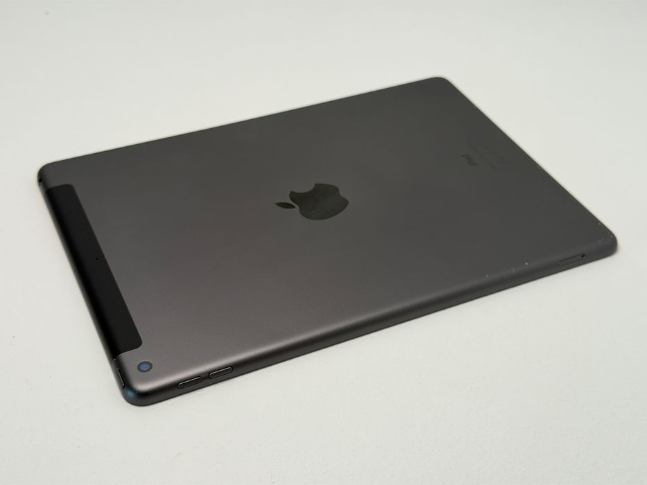 iPad 8. gen. (A2429) - 128GB - Cellular (LTE) - Space Gray - faktura VAT 23%