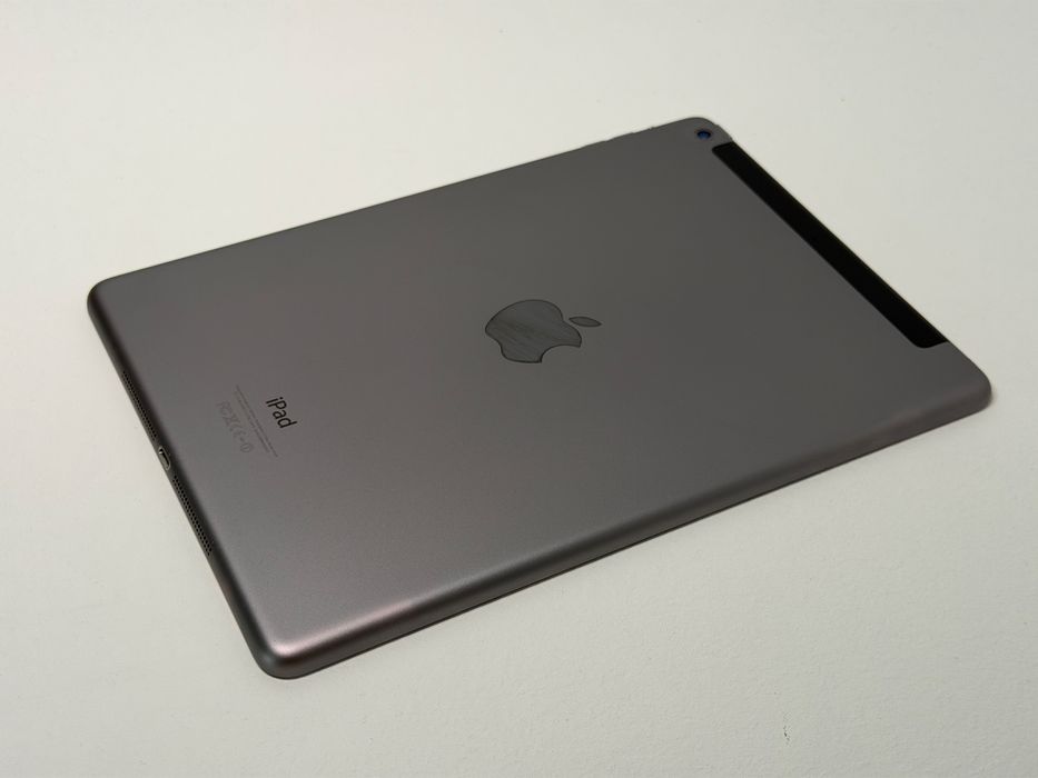 iPad Air 1 (A1475) - 32GB - Cellular (LTE) - faktura VAT 23%