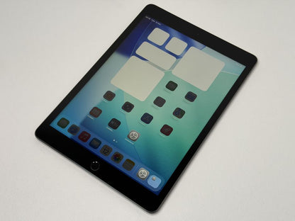 iPad 9. gen. (A2604) - 64GB - Cellular (LTE) - faktura VAT 23%