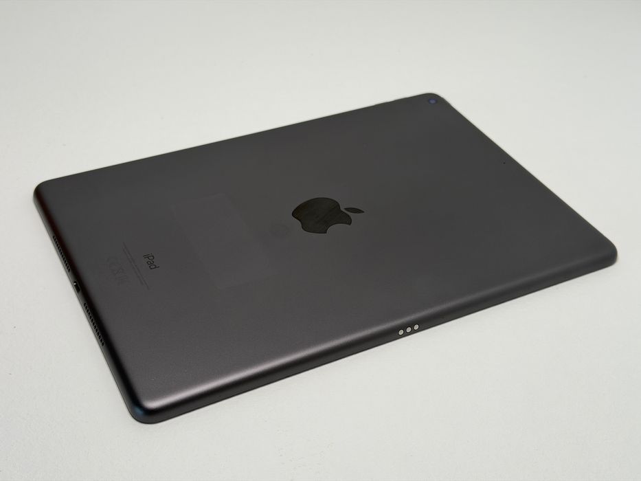 iPad 9. gen. (A2602) - 64GB - Space Gray - faktura VAT 23%