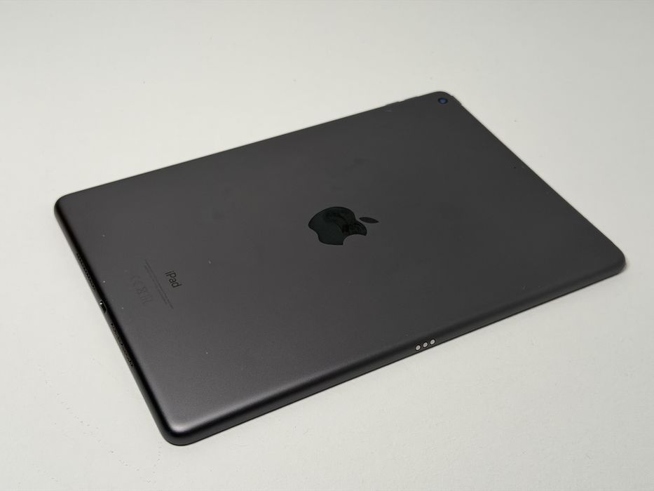 iPad 9. gen. (A2602) - 64GB - faktura VAT 23%