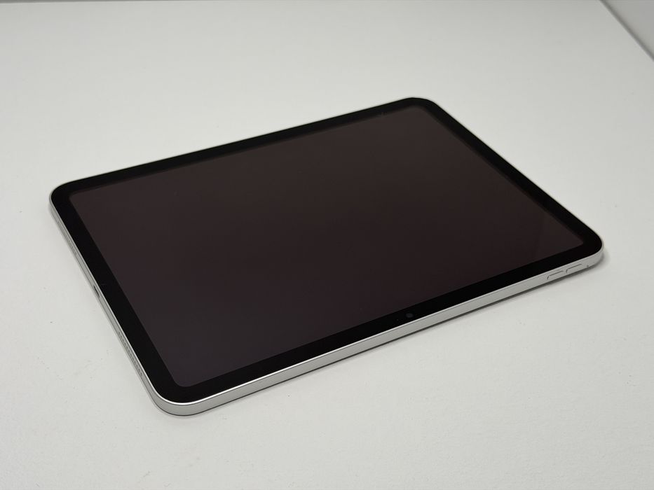 iPad 10. gen. (A2696) - 256GB - Silver - faktura VAT 23%