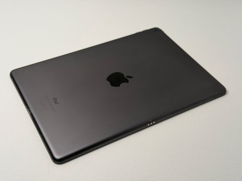iPad 9. gen. (A2602) - 64GB - faktura VAT 23%