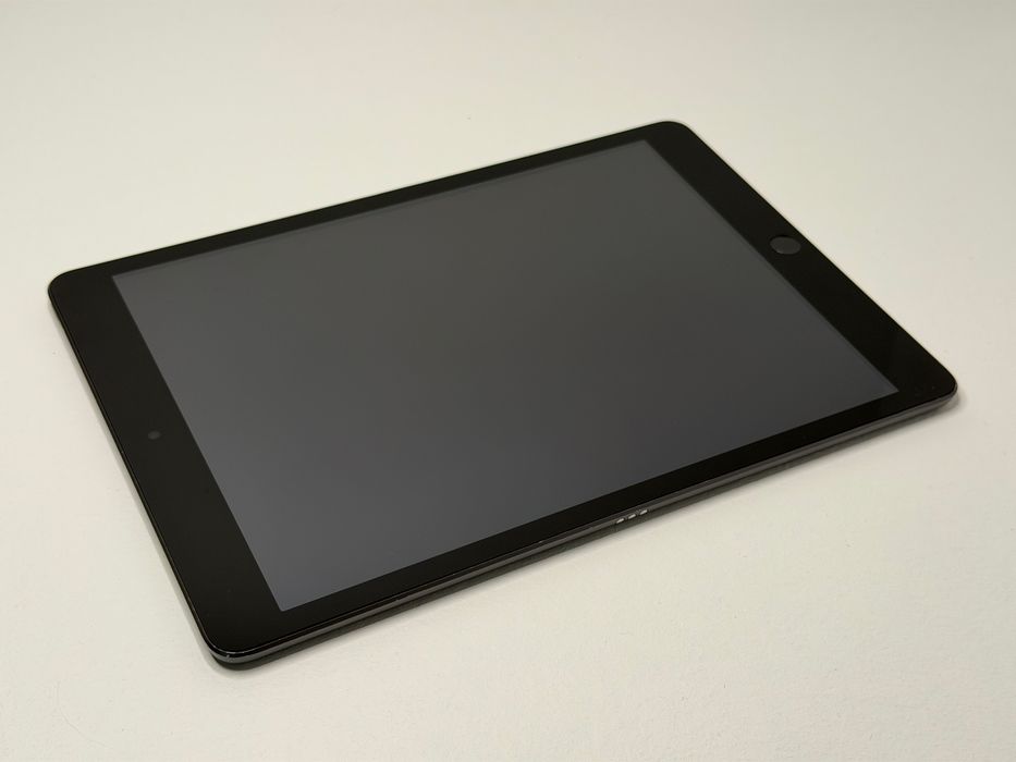 iPad 9. gen. (A2602) - 64GB - faktura VAT 23%