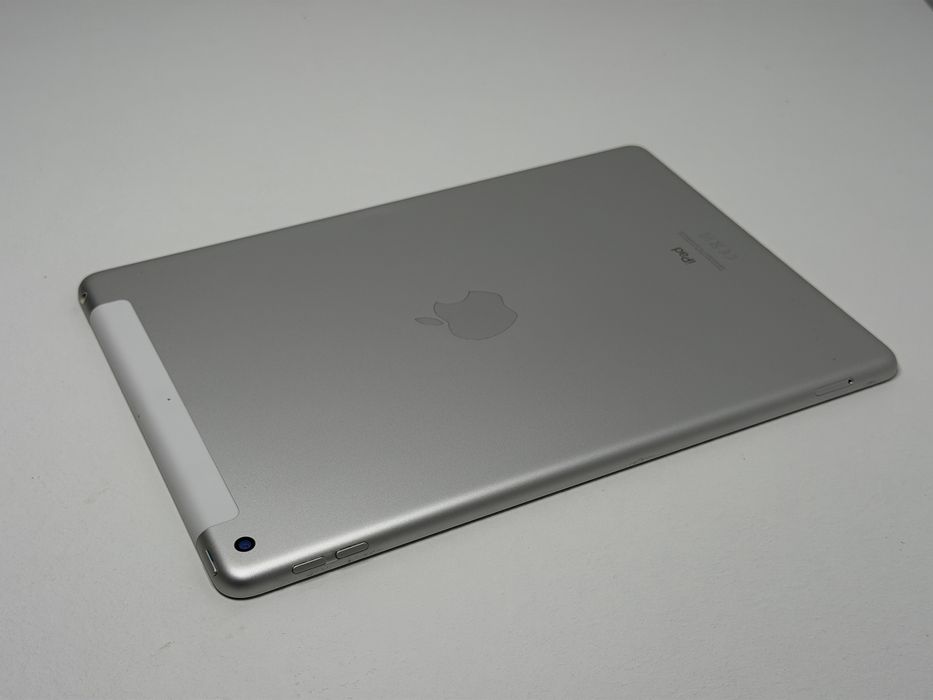 iPad 8. gen. (A2429) - 32GB - Cellular (LTE) - Silver - faktura VAT 23%