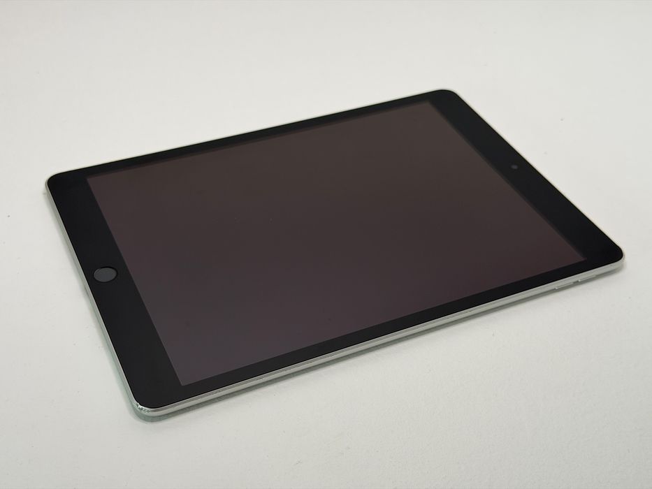 iPad 9. gen. (A2602) - 64GB - Silver - faktura VAT 23%