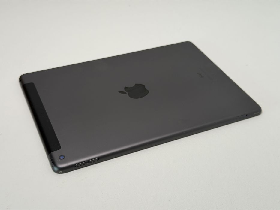 iPad 8. gen. (A2429) - 32GB - Cellular (LTE) - Space Gray - faktura VAT 23%