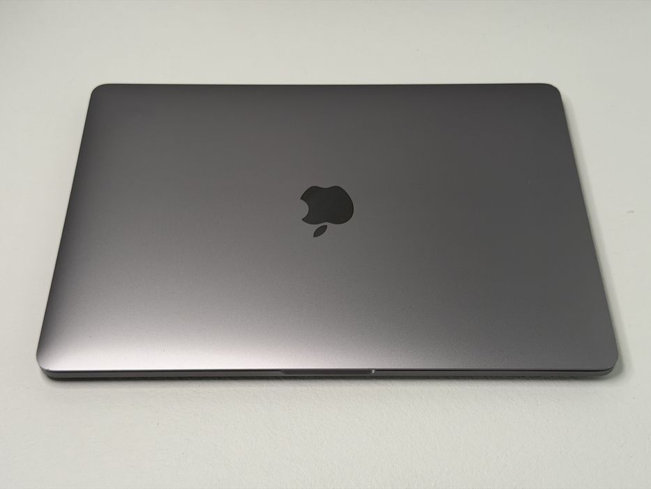 MacBook Pro 13 (A2338) - Apple M1/8GB/256GB - faktura VAT 23%