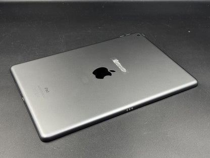 iPad 8. gen. 32GB (A2270) - bateria 97% - faktura VAT 23%