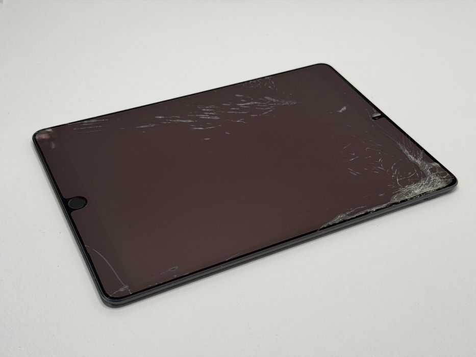 iPad Air 3 (A2152) - 64GB - Space Gray - zbity - faktura VAT 23%