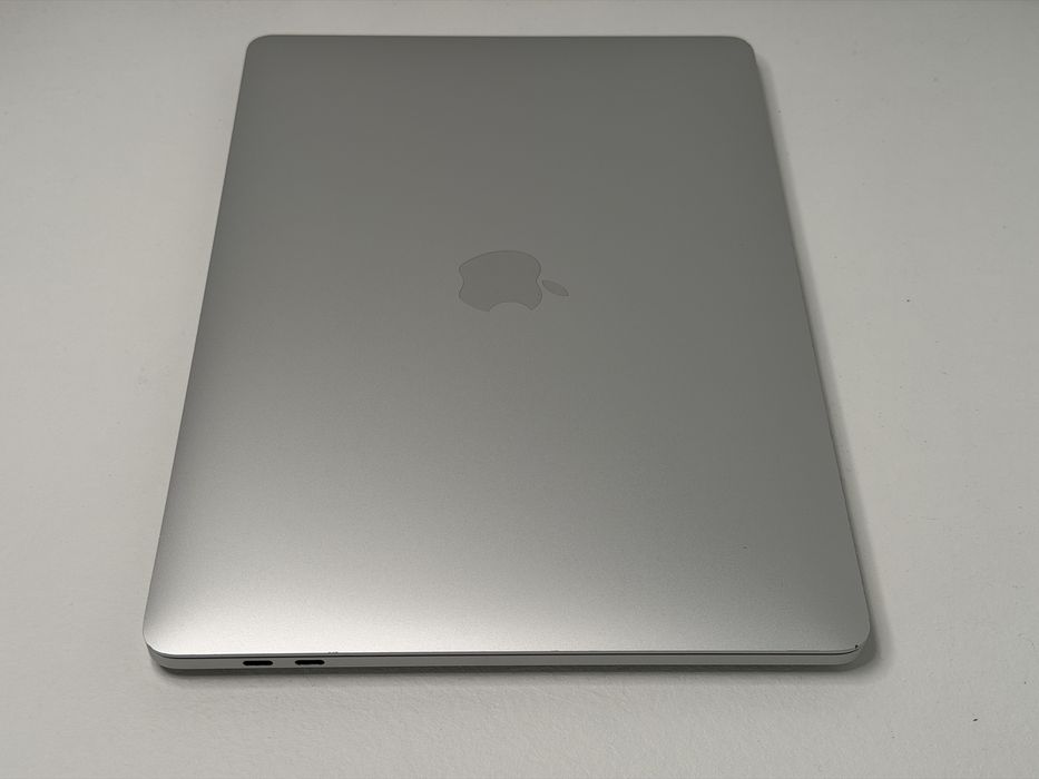 MacBook Pro 13 (A2338) - Apple M1/8GB/256GB - faktura VAT 23%