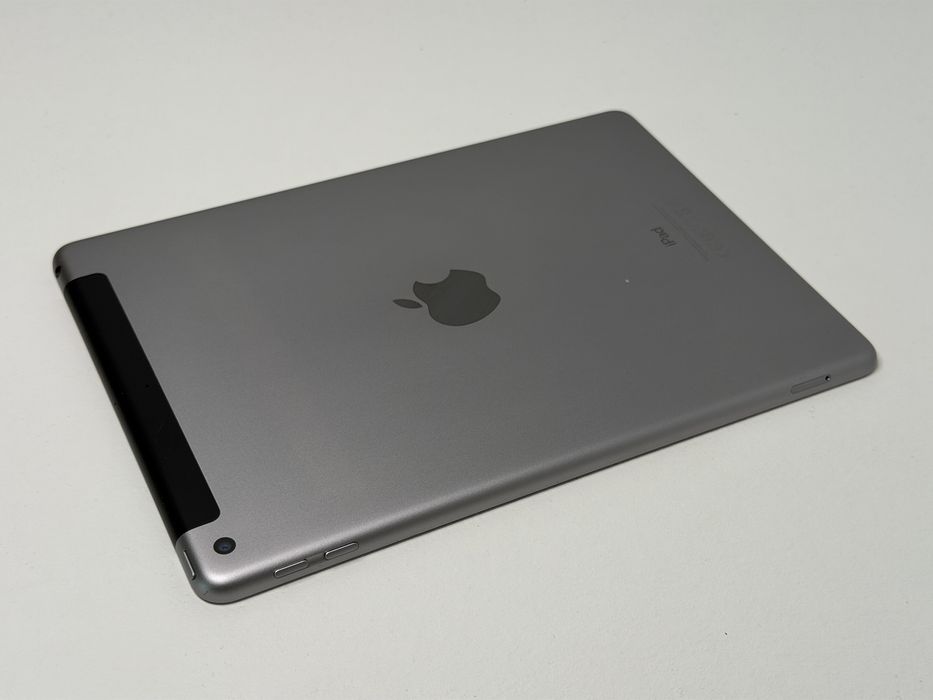 iPad 5 (A1823) - 128GB - Cellular (LTE) - faktura VAT 23%