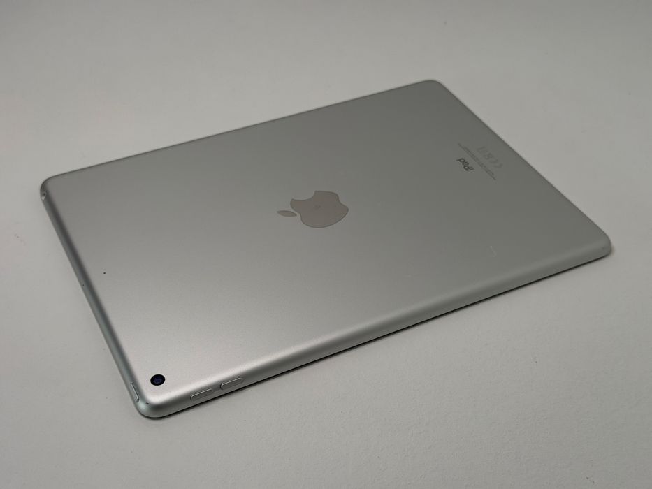 iPad 9. gen. (A2602) - 64GB - wada - faktura VAT 23%