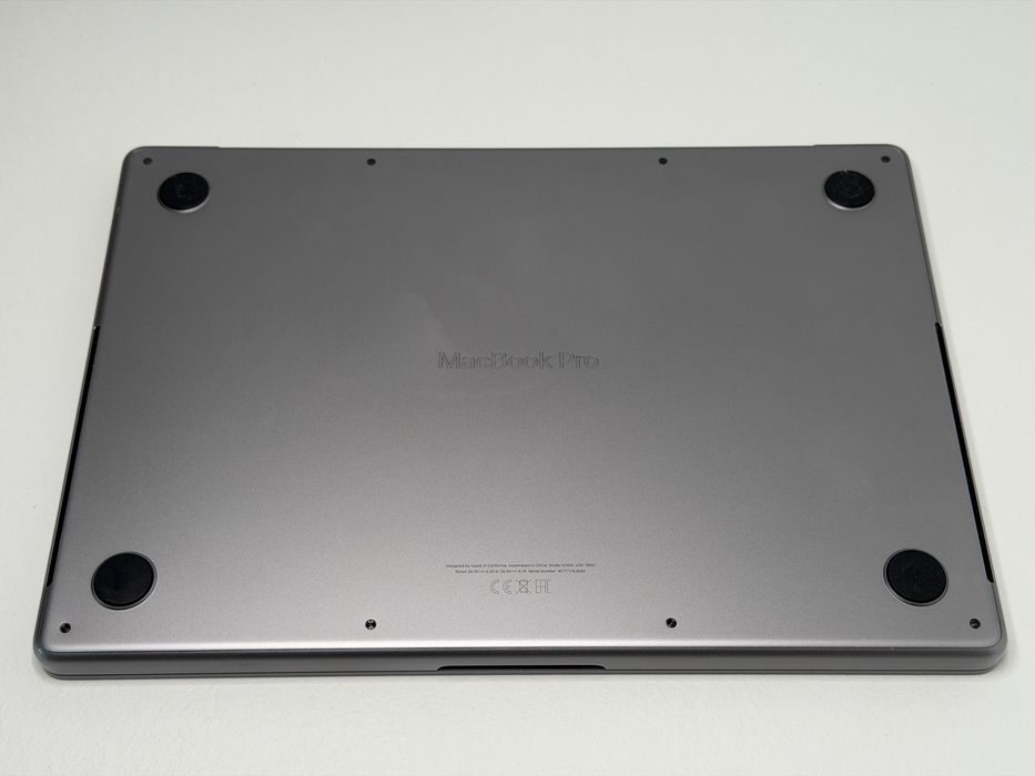MacBook Pro 14 (A2442) - M1 Pro/16GB/512GB - faktura VAT 23%