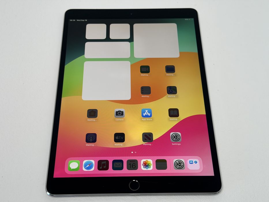 iPad Pro 10.5 (A1709) - 256GB - Cellular (LTE) - Space Gray - faktura VAT 23%