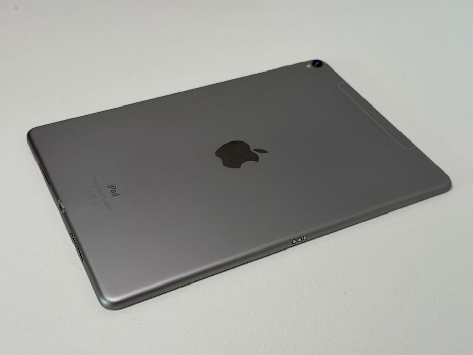 iPad Pro 10.5 (A1709) - 64GB - Cellular - pęknięty - faktura VAT 23%