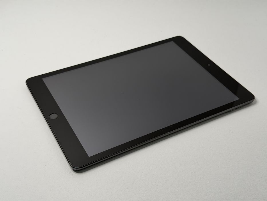 iPad 9. gen. (A2602) - 64GB - faktura VAT 23%