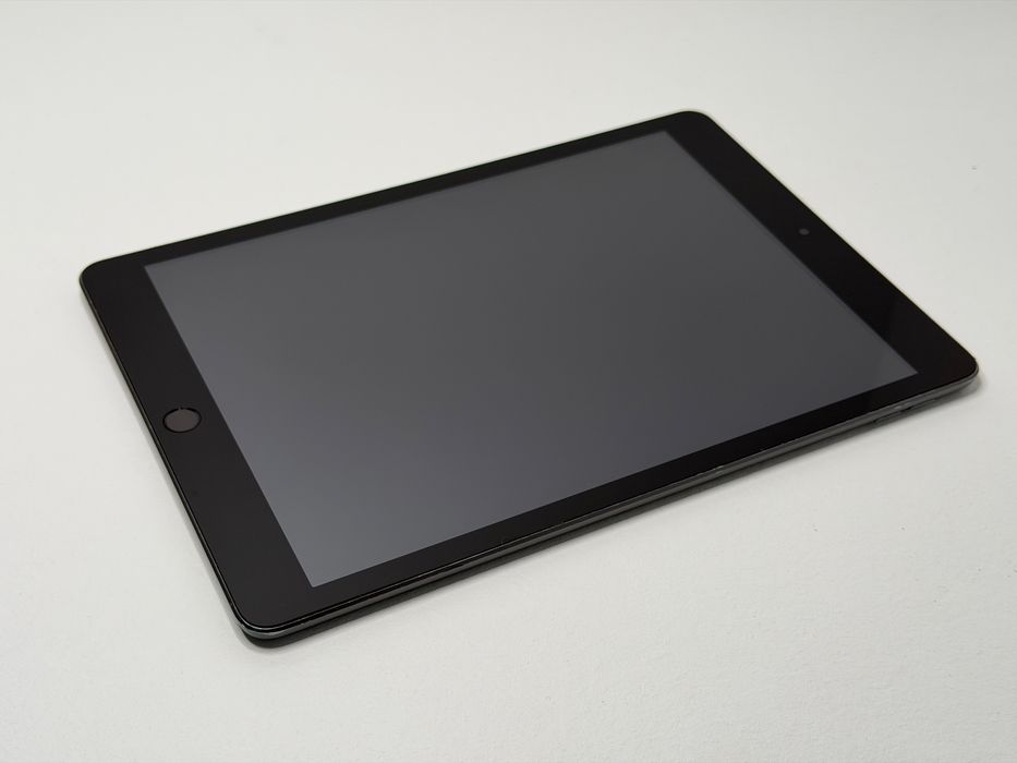 iPad 9. gen. (A2602) - 64GB - faktura VAT 23%