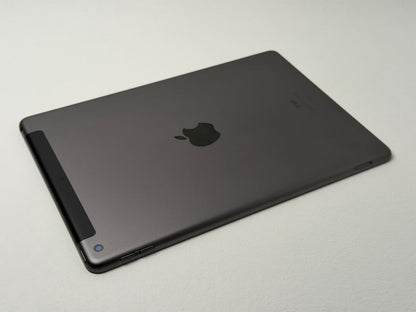 iPad 8. gen. (A2429) - 32GB - Cellular (LTE) - faktura VAT 23%