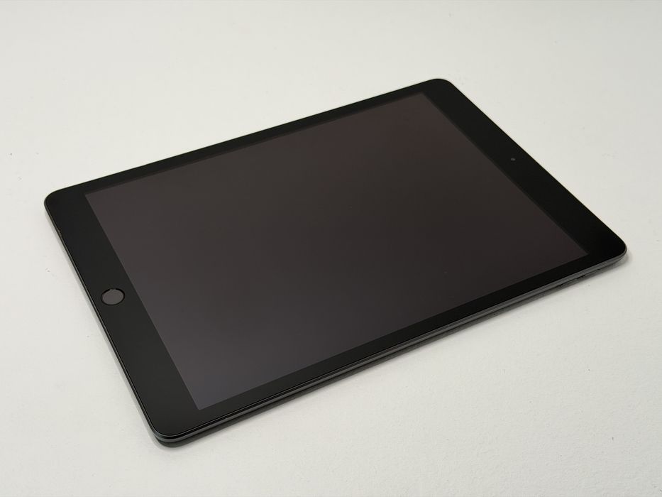 iPad 8. gen. (A2270) - 128GB - faktura VAT 23%