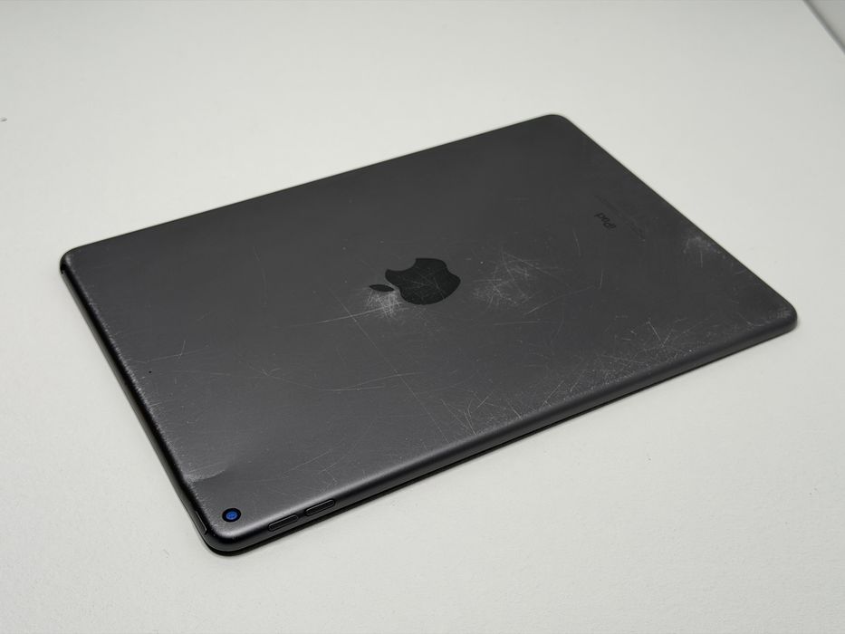 iPad Air 3 (A2152) - 64GB - zbity - faktura VAT 23%