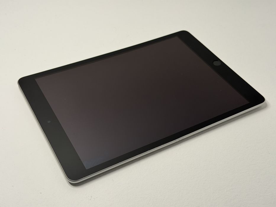 iPad 9. gen. (A2602) - 64GB - faktura VAT 23%