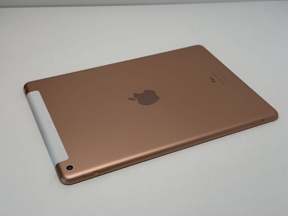 iPad 8. gen. (A2429) - 32GB - Cellular (LTE) - Gold - faktura VAT 23%