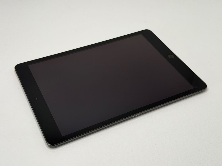 iPad 8. gen. (A2270) - 32GB - faktura VAT 23%