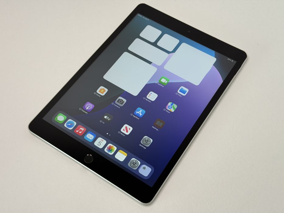 iPad 9. gen. (A2602) - 64GB - faktura VAT 23%