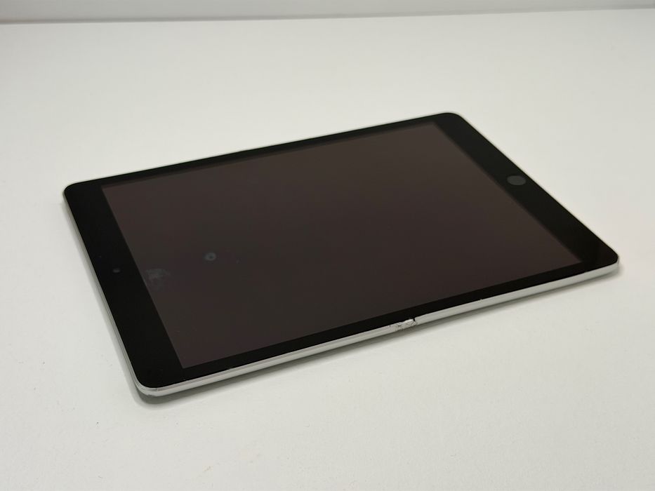 iPad 9. gen. (A2602) - 64GB - Silver - faktura VAT 23%