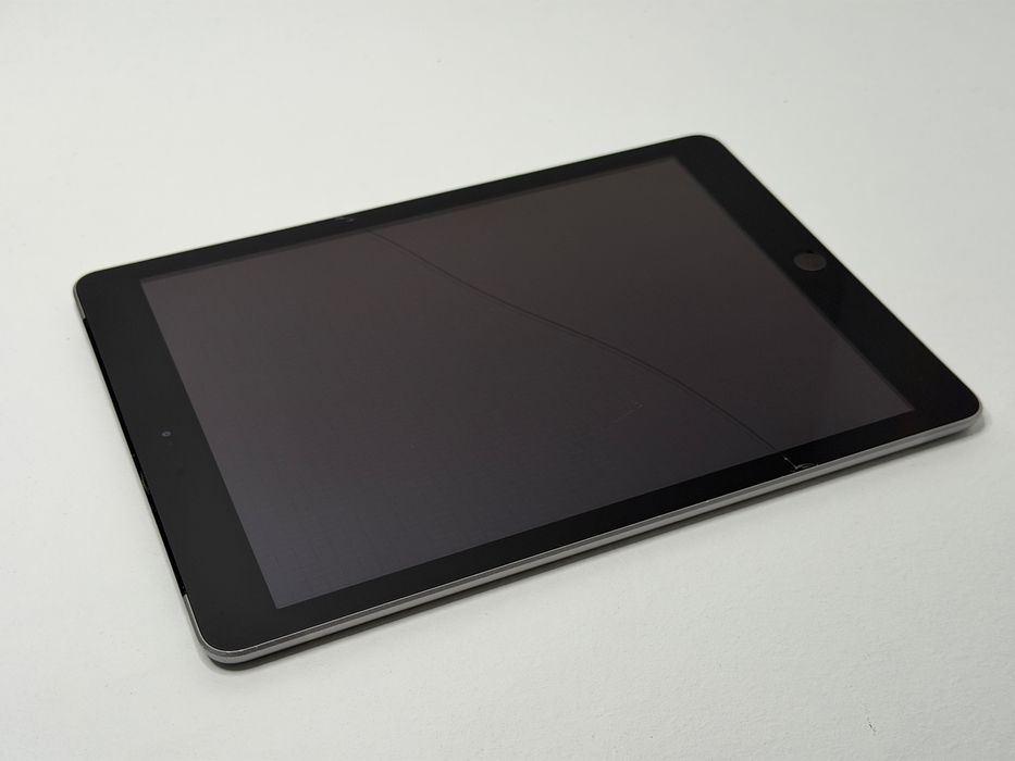iPad 5 (A1823) - 128GB - Cellular (LTE) - faktura VAT 23%