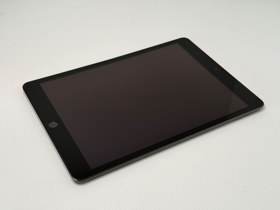 iPad 9. gen. (A2602) - 64GB - faktura VAT 23%