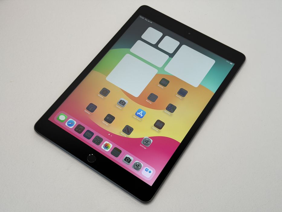 iPad 8. gen. (A2270) - 32GB - Space Gray - faktura VAT 23%
