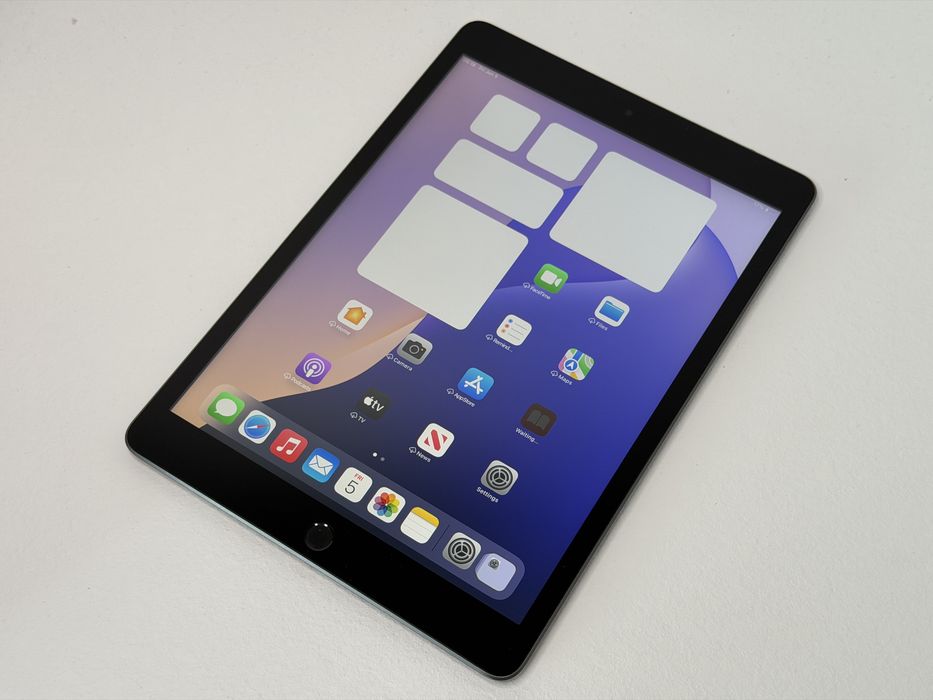 iPad 9. gen. (A2602) - 64GB - faktura VAT 23%