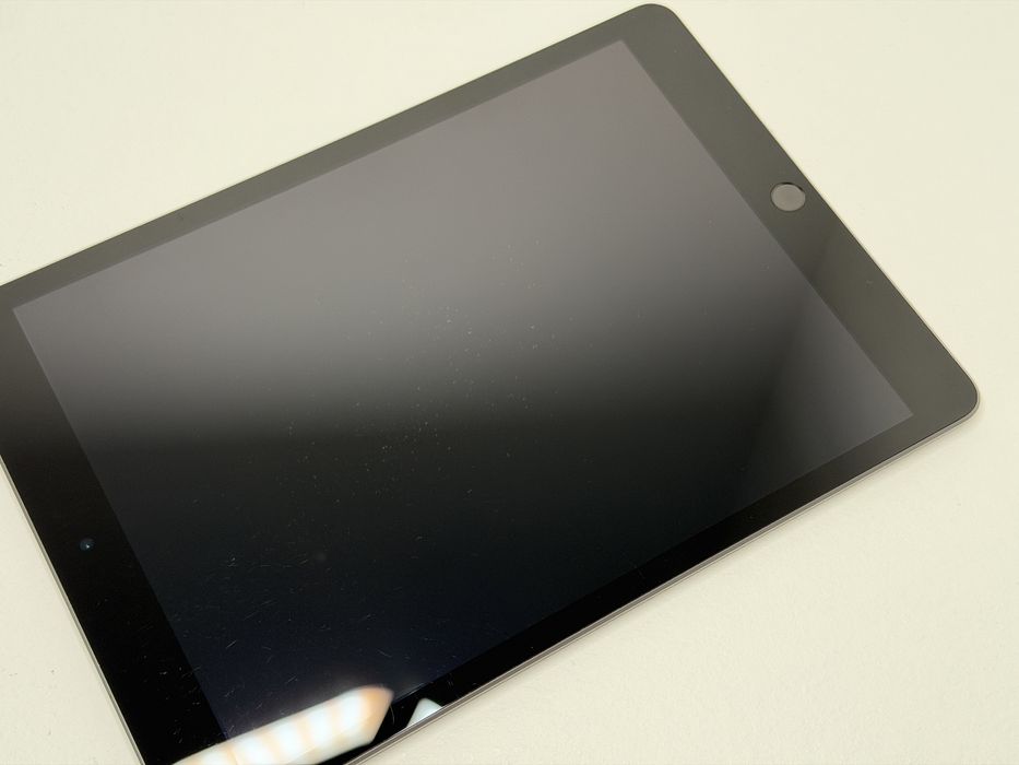 iPad 9. gen. (A2602) - 64GB - Space Gray - faktura VAT 23%