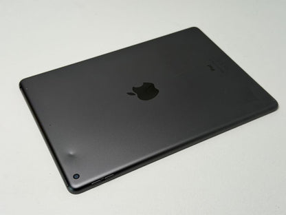 iPad 8. gen. (A2270) - 32GB - zbity - faktura VAT 23%