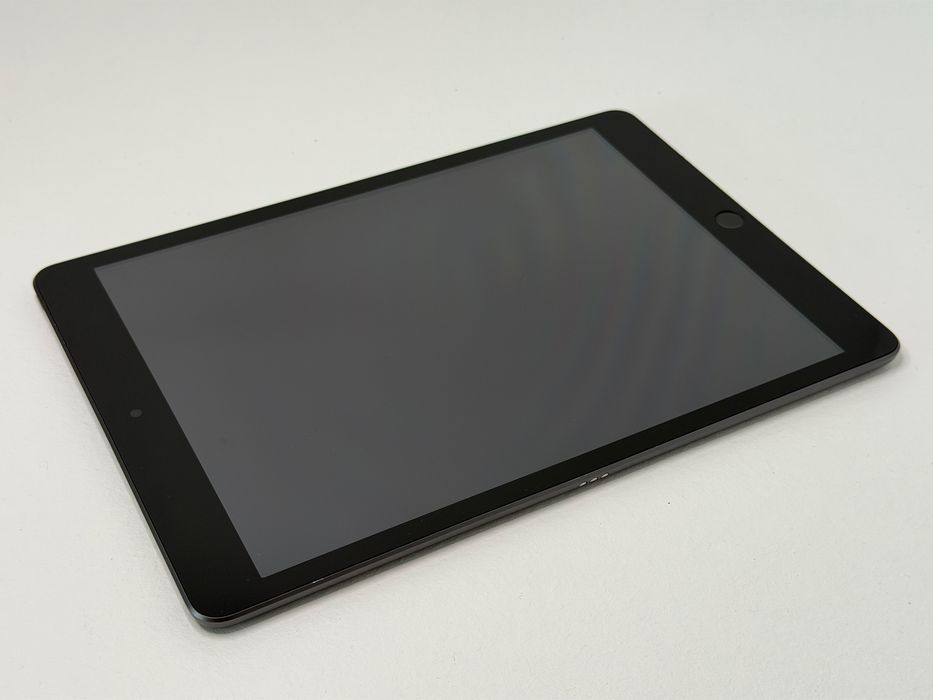 iPad 9. gen. (A2602) - 64GB - faktura VAT 23%