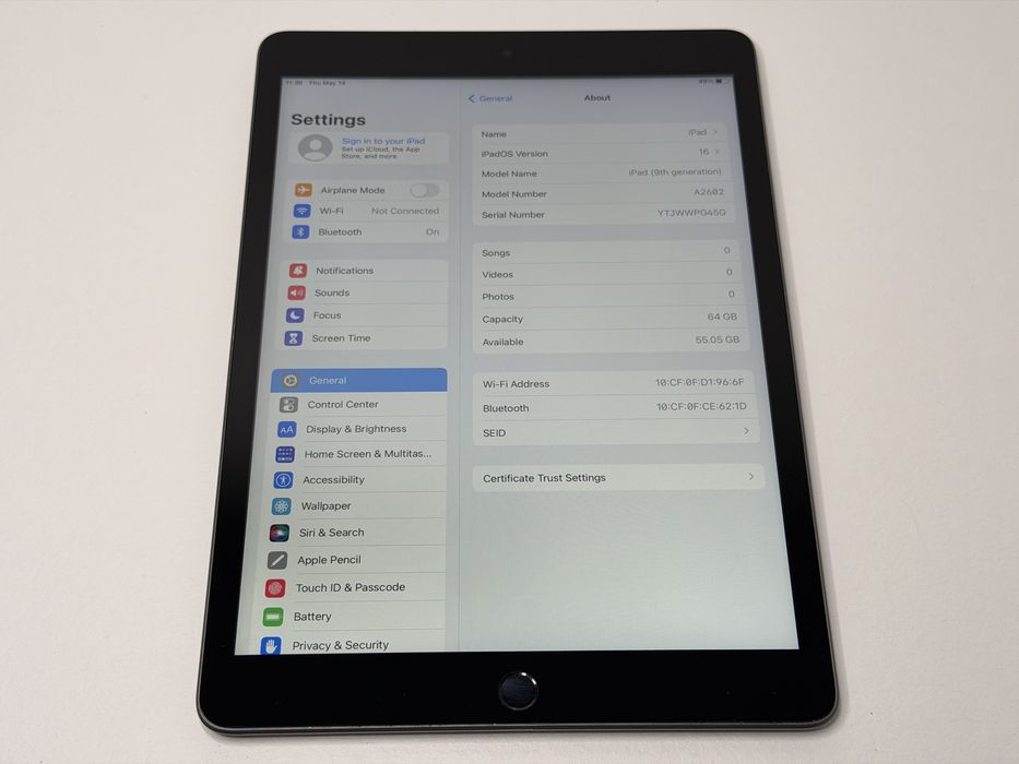 iPad 9. gen. (A2602) - 64GB - faktura VAT 23%
