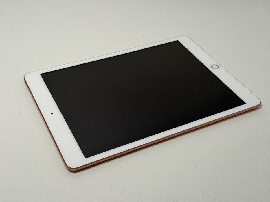 iPad 8. gen. (A2270) - 128GB - faktura VAT 23%