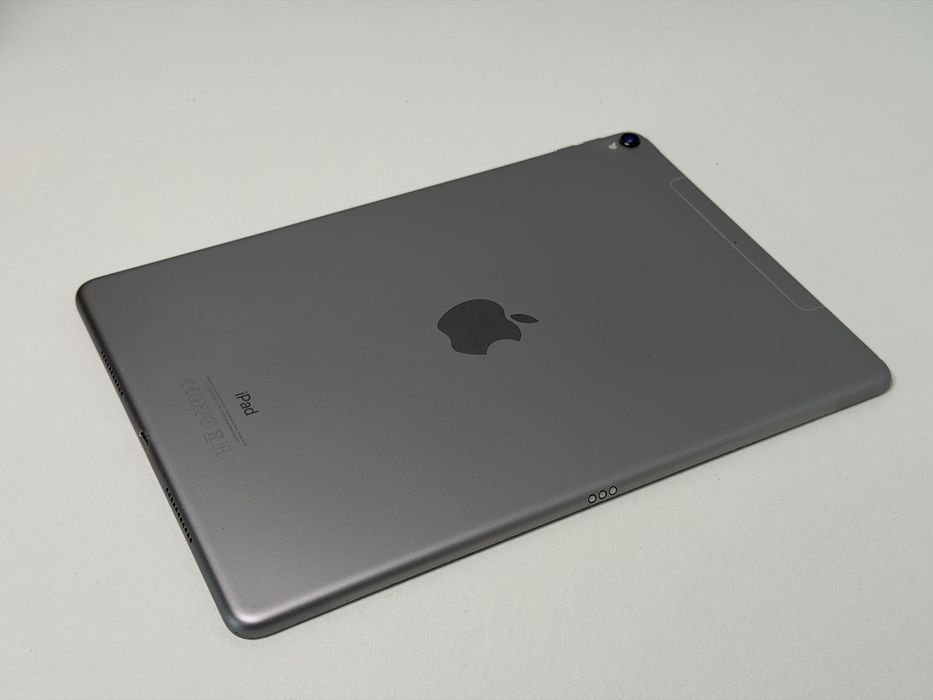iPad Pro 10.5 (A1709) - 64GB - Cellular (LTE) - faktura VAT 23%