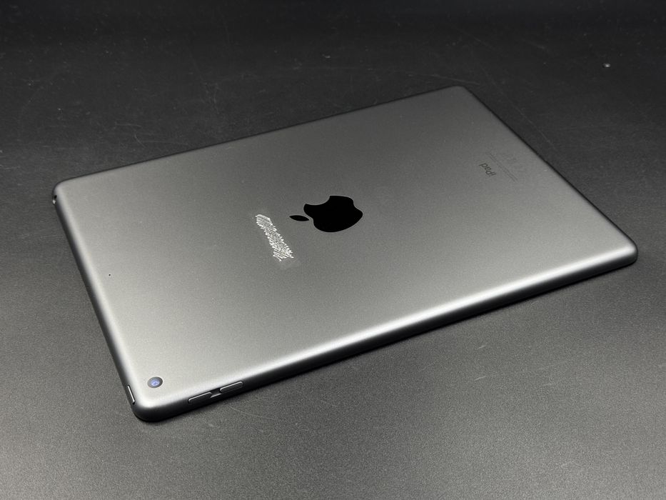 iPad 8. gen. 32GB (A2270) - bateria 97% - faktura VAT 23%