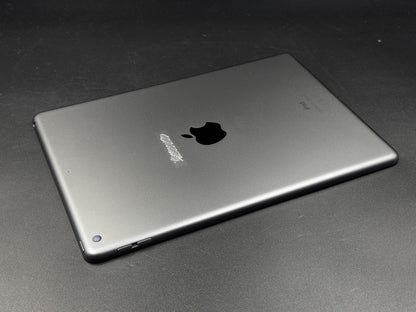 iPad 8. gen. 32GB (A2270) - bateria 97% - faktura VAT 23%