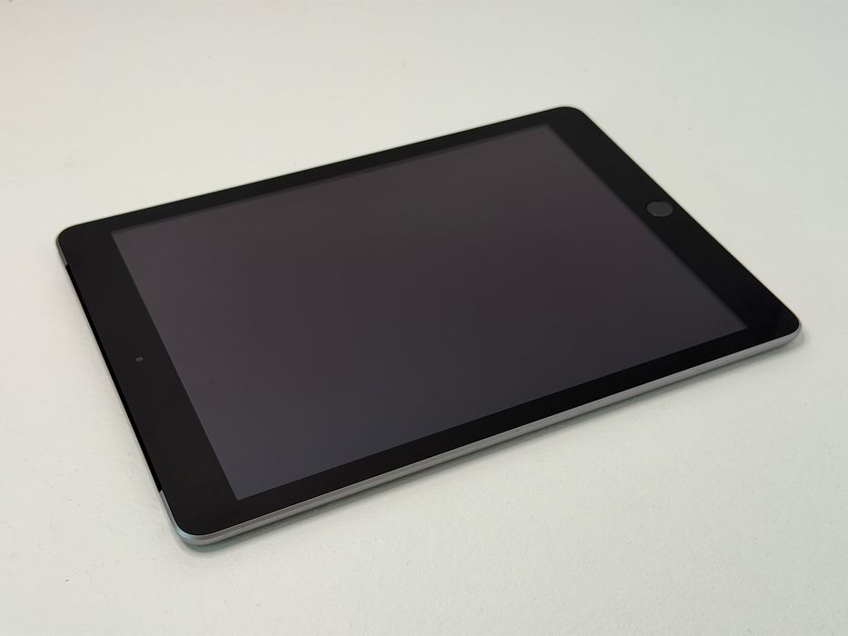 iPad 5 (A1823) - 128GB - Cellular (LTE) - faktura VAT 23%