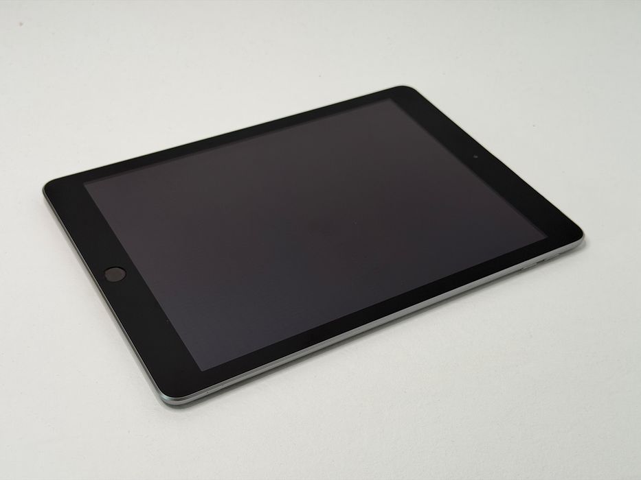 iPad 5 (A1823) - 128GB - Cellular (LTE) - faktura VAT 23%