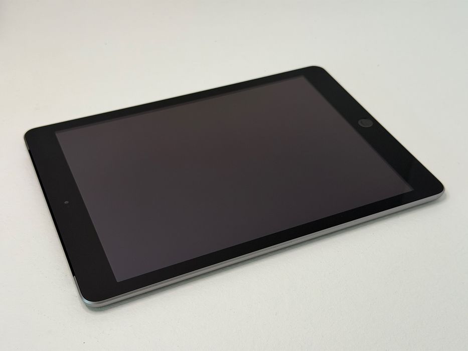 iPad 5 (A1823) - 128GB - Cellular (LTE) - faktura VAT 23%