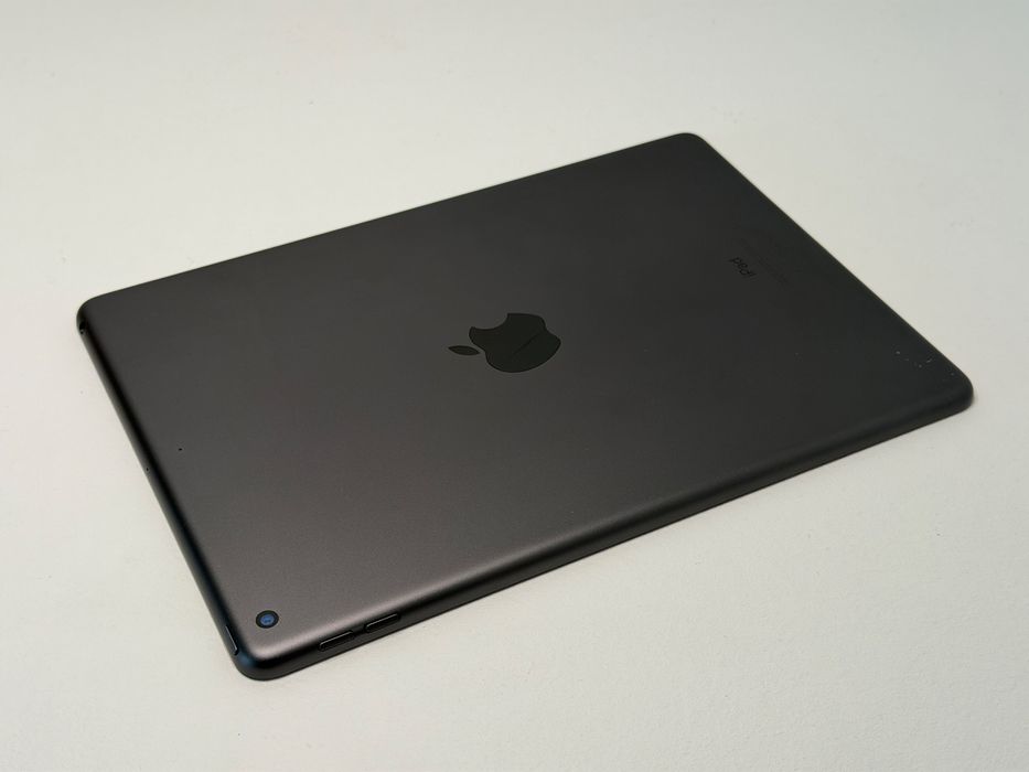 iPad 8. gen. (A2270) - 32GB - faktura VAT 23%